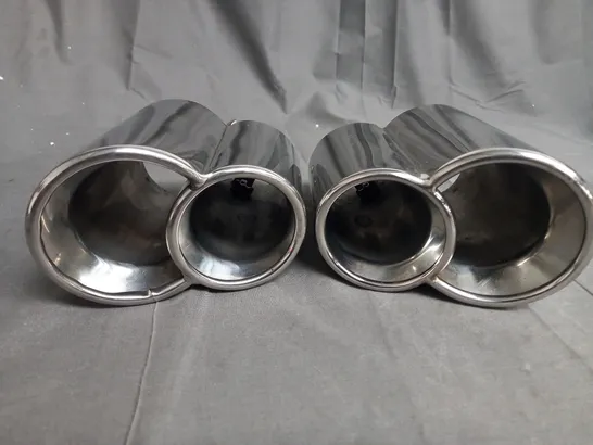 SET OF EXHAUST TIPS 