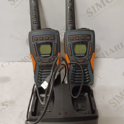 COBRA AM1035 FLOATING WALKIE TALKIES