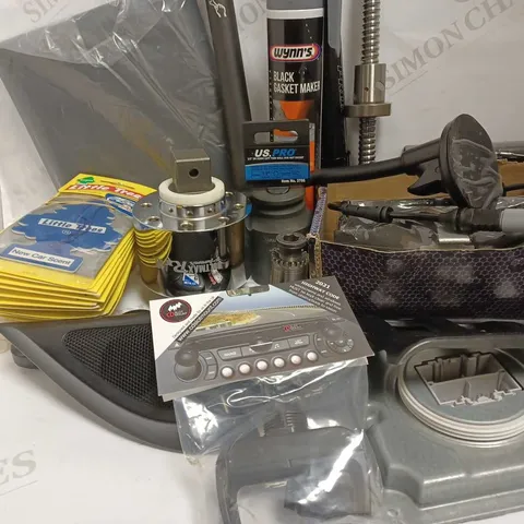 LOT OF APPROX. 10 ASSORTED ITEMS TO INCLUDE US PRO TOOLS 41MM 12PT THIN WALL HUB NUT SOCKET, WYNN'S BLACK GASKET MAKER, LITTLE TREES CAR AIR FRESHENER, ETC. 