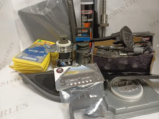 LOT OF APPROX. 10 ASSORTED ITEMS TO INCLUDE US PRO TOOLS 41MM 12PT THIN WALL HUB NUT SOCKET, WYNN'S BLACK GASKET MAKER, LITTLE TREES CAR AIR FRESHENER, ETC. 