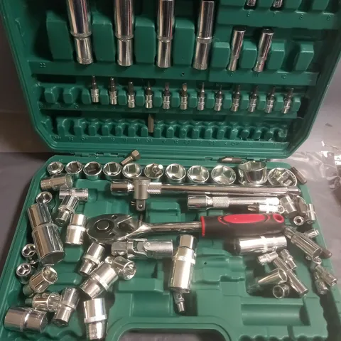 180PC SOCKET SET 