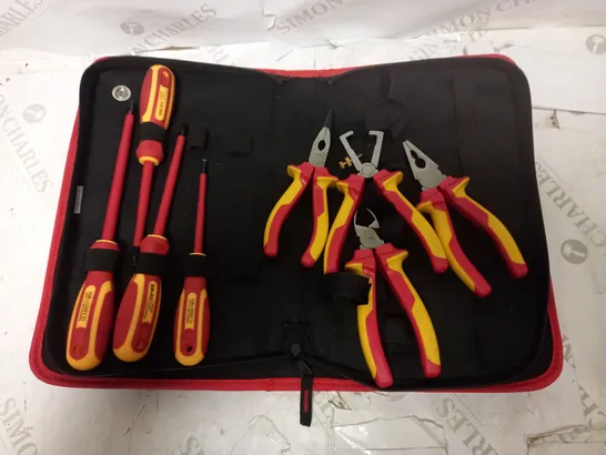 BRÜDER MANNESMANN TOOL SET 