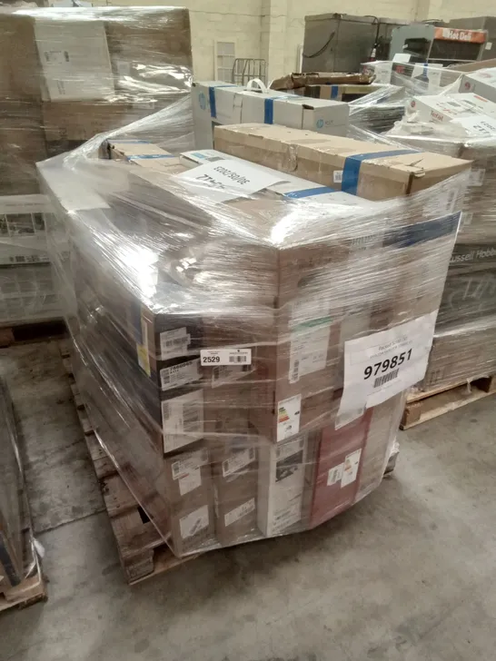 PALLET OF APPROXIMATELY 23 ASSORTED MONITORS INCLUDING: