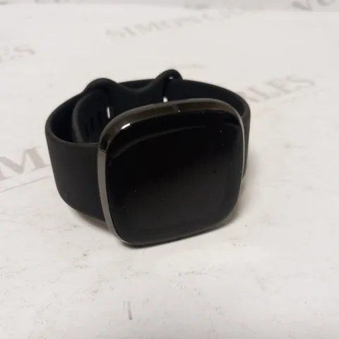 FITBIT FITNESS TRACKER