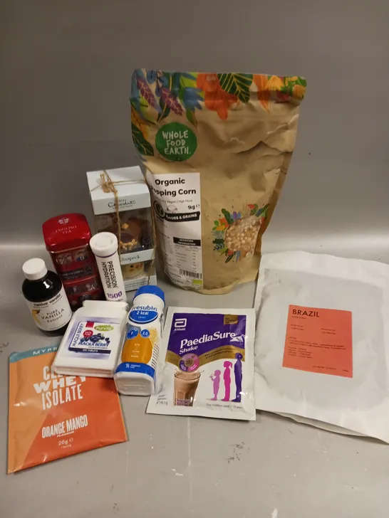 APPROXIMATELY 20 ASSORTED FOOD/DRINKS PRODUCTS TO INCLUDE ORGANIC POPPING CORN, FRESUBIN SUPPLEMENT DRINK, PURE VANILLA EXTRACT ETC 
