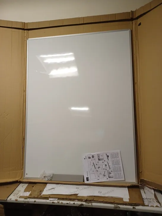 NOBO BASIC DRY WIPE MAGNETIC WHITEBOARD MEMO BOARD - COLLECTION ONLY