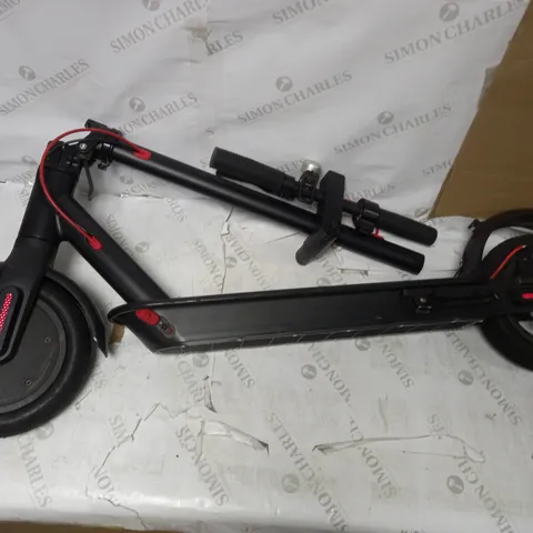 DESIRE TEH FOLDABLE ELECTRIC SCOOTER   10+   COLLECTION ONLY