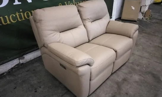 QUALITY BRITISH DESIGNED & MANUFACTURED G PLAN SEATTLE 2 SEATER POWER RECLINER CAMBRIDGE PUTTY LEATHER