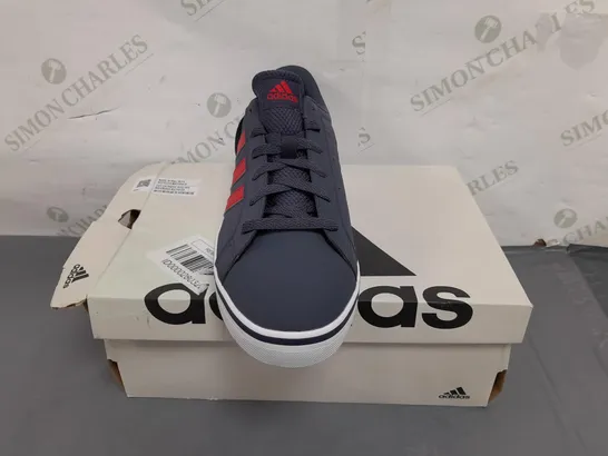 BOXED PAIR OF ADIDAS VS PACE 2.0 SHOES IN NAVY/RED UK SIZE 9