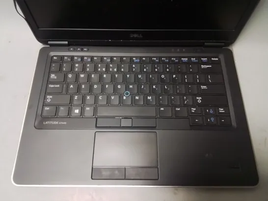 UNBOXED DELL LATITUDE E7440 LAPTOP