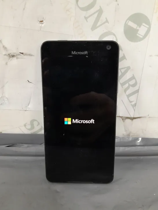 MICROSOFT LUMIA 650