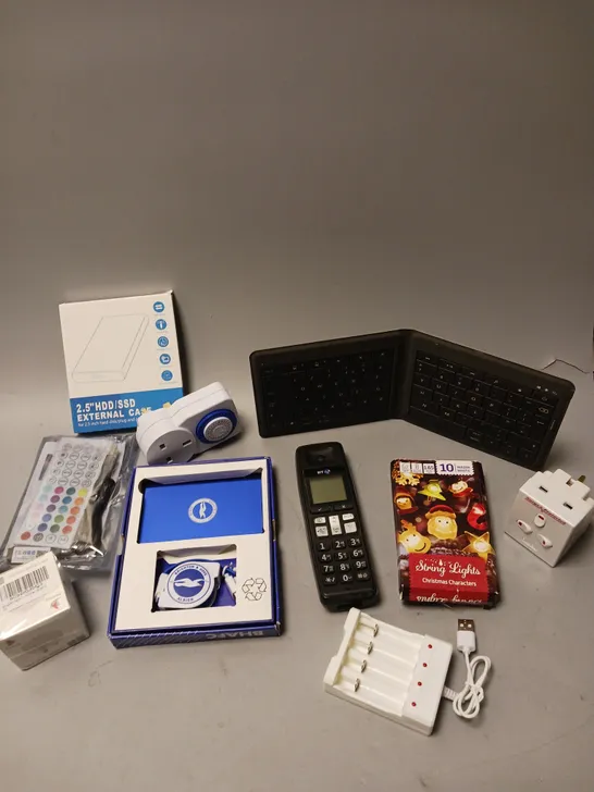 APPROXIMATELY 20 ASSORTED ELECTRICAL PRODUCTS TO INCLUDE WIRELESS KEYBOARD, TIMER PLUG, LED LIGHTS ETC 