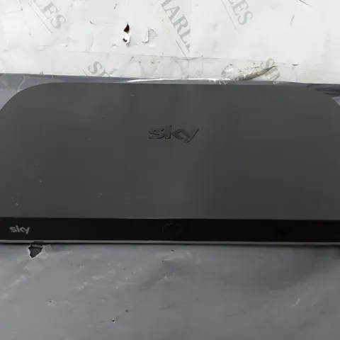 SKY Q BOX ES240 SATELLITE RECEIVER