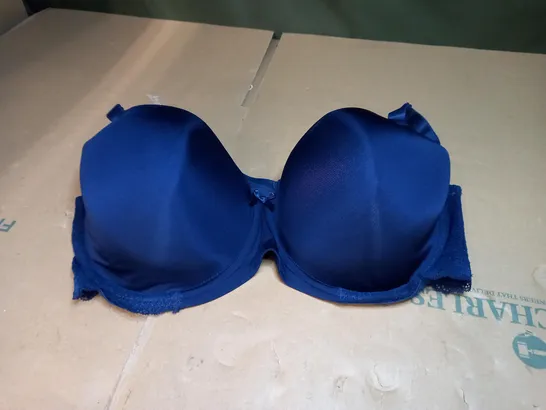 T-SHIRT BRA 40F