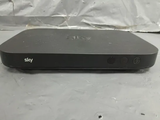 SKY TV SET UP BOX 