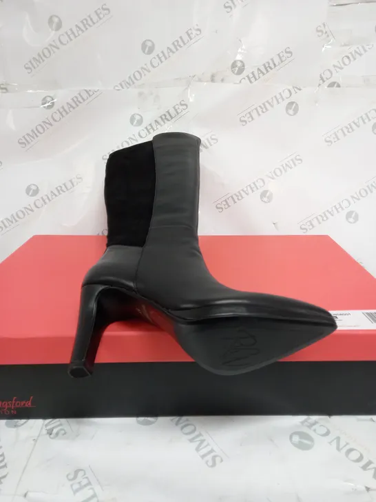 BOXED PAIR OF RUTH LANGSFORD RLLONGBOOTS BLACK LEATHER SIZE 4