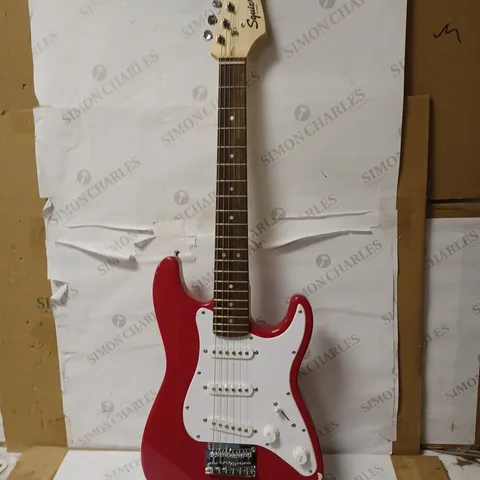 FENDER SQUIER ELECTRIC MINI STRATOCASTER GUITAR IN DAKOTA RED [COLLECTION ONLY]