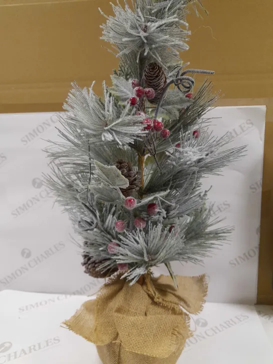 IVY & PINECONE TABLE TOP TREE  RRP £29.99