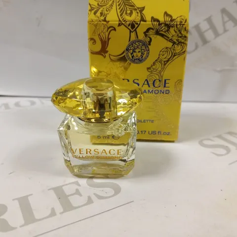 BOXED VERSACE YELLOW DIAMOND EAU DE TOILETTE 5ML