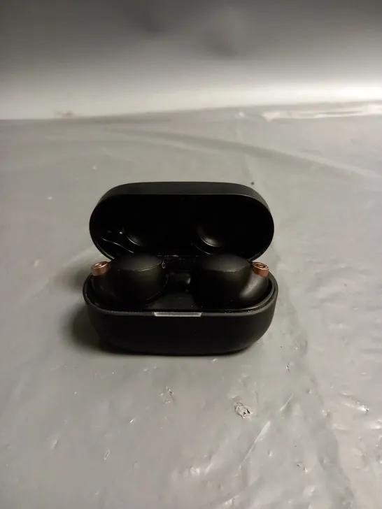 UNBOXED SONY EAR BUDS BLACK