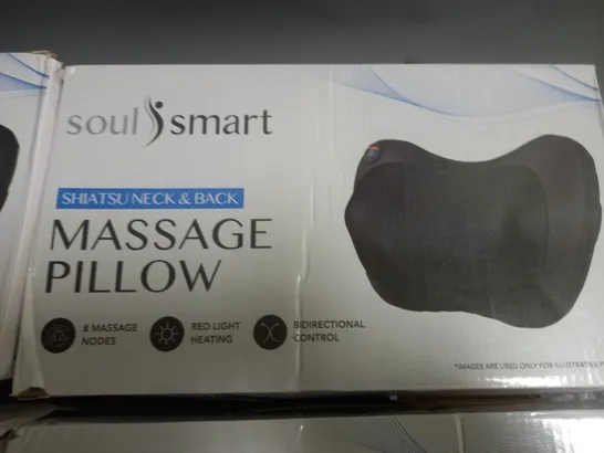 LOT OF 4 SOULSMART SHIATSU MASSAGE PILLOWS