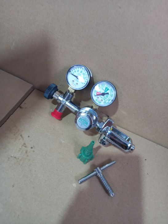 VICTOR MEDICAL PRODUCTS HMG-15SY OXYGEN GAS REGULATOR