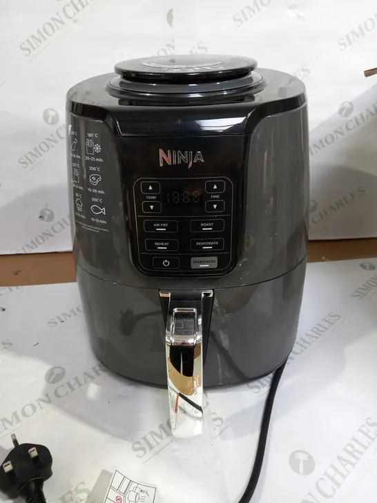 NINJA AIR FRYER 3.8L AF100UK