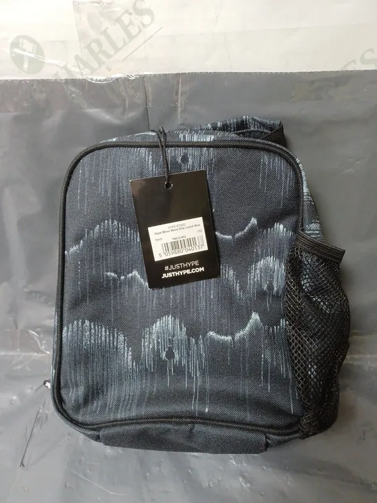 HYPE MONO WAVE DRIP LUNCHBOX BLACK