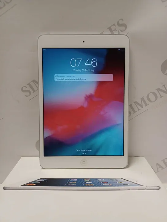 APPLE IPAD MINI - WHITE A1489 