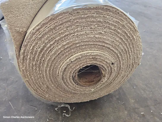 ROLL OF QUALITY FREEDOM EXTRA TISSUE CARPET APPROXIMATELY 5M × 16.9M