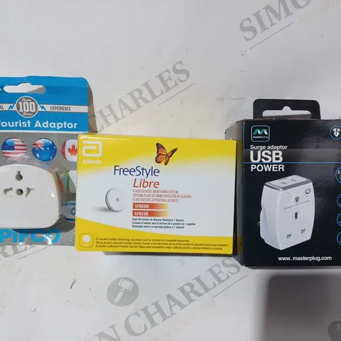 APPROXIMATELY 15 ASSORTED HOUSEHOLD ITEMS TO INCLUDE USB POWER SURGE ADAPTER, FLASH GLUCOSE MONITORING SYSTEM, UK TOURIST ADAPTOR, ETC