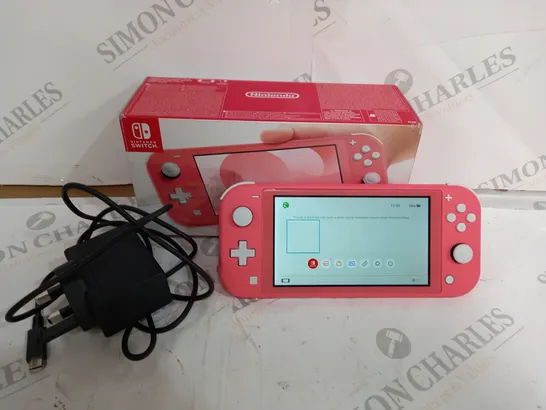 NINTEND SWITCH LITE IN CORAL