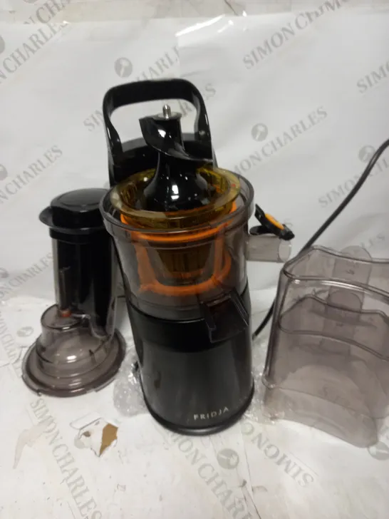 FRIDJA MASTICATING JUICER - BLACK (F1900)