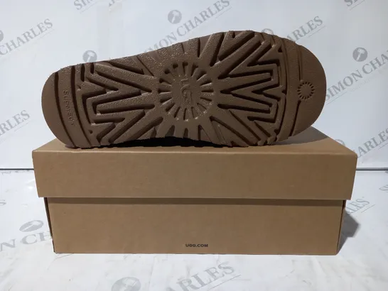 BOXED PAIR OF UGG CLASSIC ULTRA MINI SHOES IN TAN UK SIZE 4