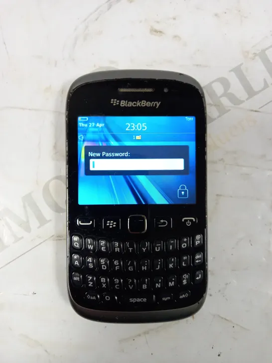 BLACKBERRY CURVE 9320 MOBILE PHONE 