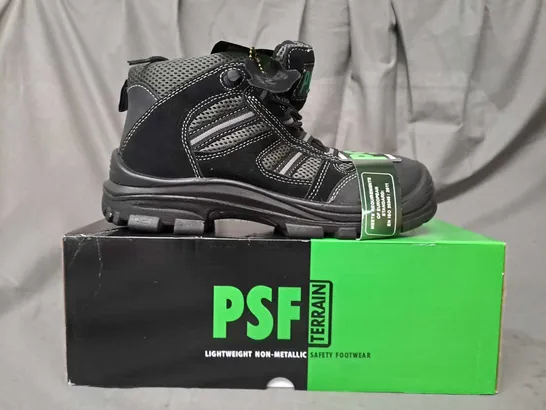 BOX OF APPROXIMATELY 10 BOXED PAIRS OF PSF terrain non-metallic SAFETY BOOTS IN BLACK SIZE 5