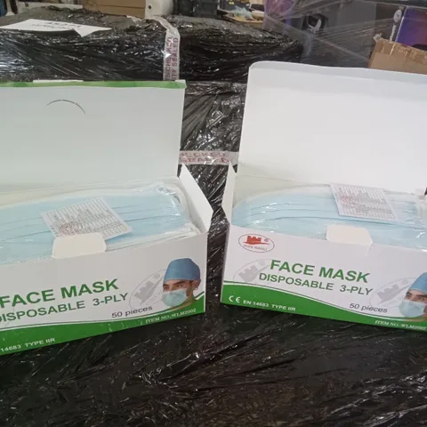 PALLET OF 15 BOXES CONTAINING 40 PACKS OF 50 DISPOSABLE 3-PLY FACE MASKS