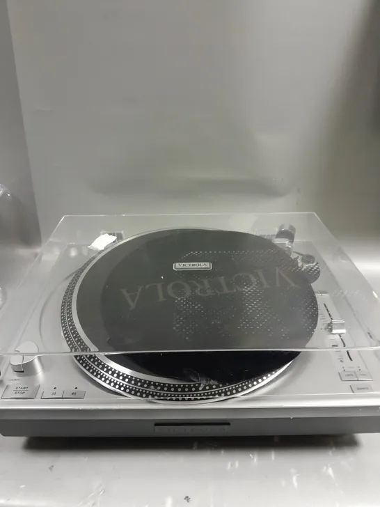 BOXED VICTROLA VPRO-2000 PROFESSIONAL TURNTABLE 