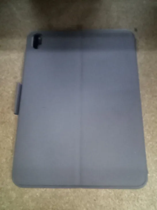 LOGITECH SLIM FOLIO IPAD 10TH GENERATION