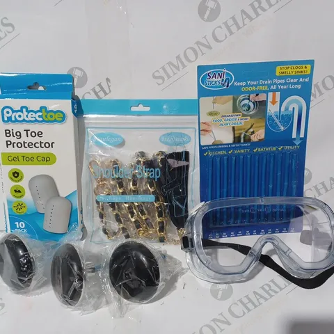 APPROXIMATELY 15 ASSORTED HOUSEHOLD ITEMS TO INCLUDE SANI STICKS, SHOULDER STRAP, BIG TOE PROTECTOR, ETC