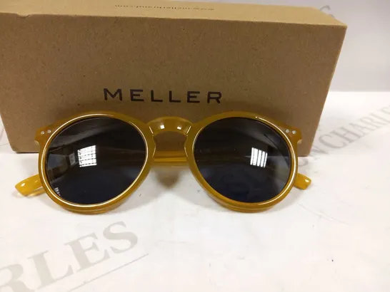 BOXED MELLER K-AMBCAR SUNGLASSES