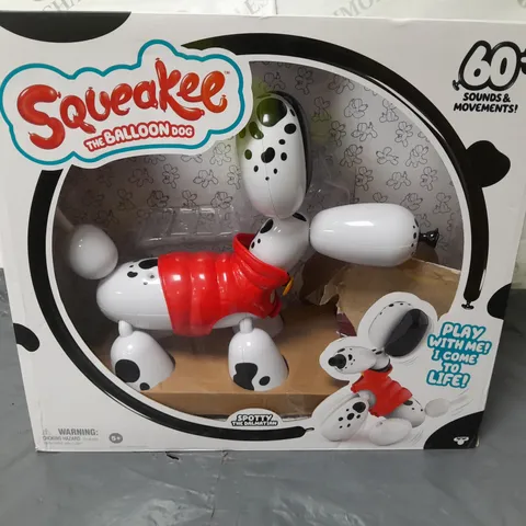 SQUEAKEE INTERACTIVE BALLOON DOG