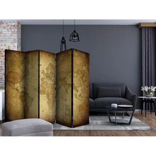 BOXED SPIRMONT 225CM W × 172CM H 5-PANEL SOLID WOOD FOLDING ROOM DIVIDER