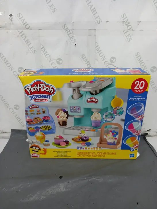 BOXED PLAY-DOH KITCHEN CREATIONS 