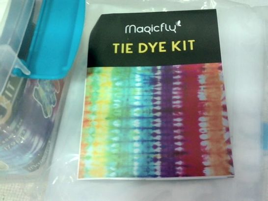 TIE DYE KIT - WITH STORAGE CONTAINER
