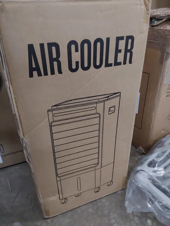 BOXED AIR COOLER 65W MODEL RFS-18R