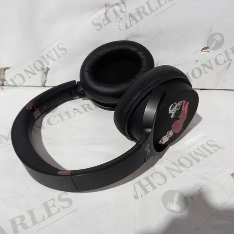 GOJI HEADPHONES IN BLACK