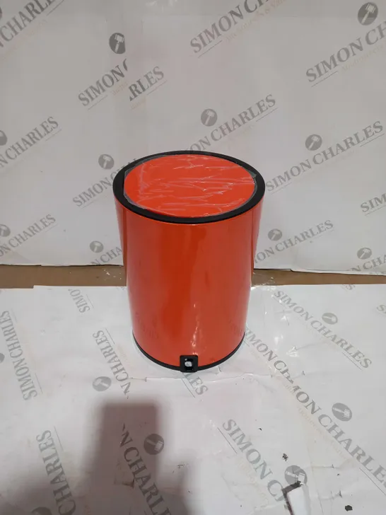 3L PEDDLE BIN - ORANGE 