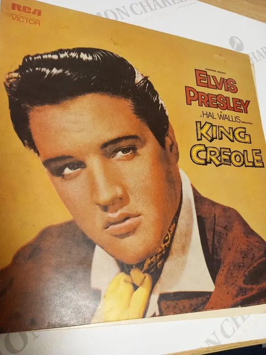 5 ASSORTED ELVIS VINYL RECORDS TO INCLUDE; I GOT LUCKY, NOW, THE ELVIS TAPES, KING CREOLE AND PICTURES OF ELVIS