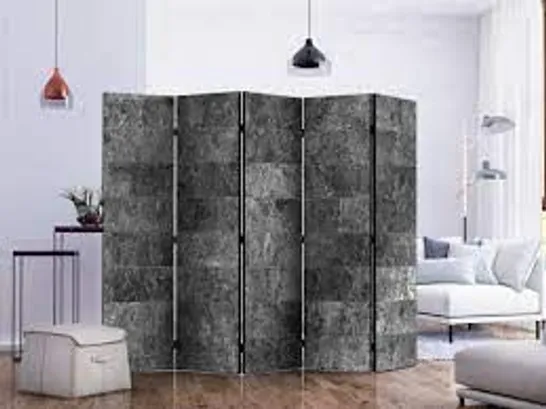 BOXED ROOM DIVIDER COLOUR: GREY